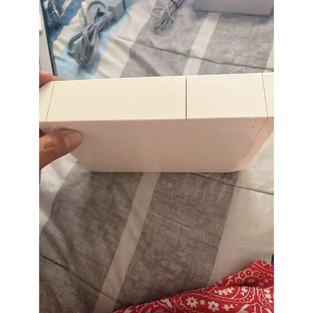 Nintendo Wii Console With everything shown in the photos